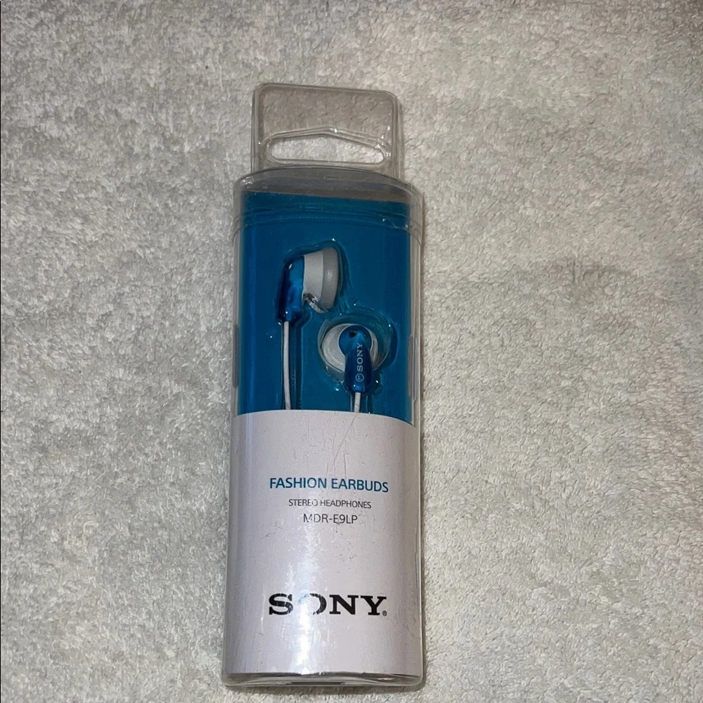 Sony Fashion Earbuds in Blue and White